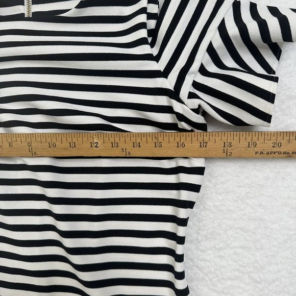 Calvin Klein Women's Stripe Cold Shoulder Sheath Dress Size 10 Black White EUC - Picture 4 of 8